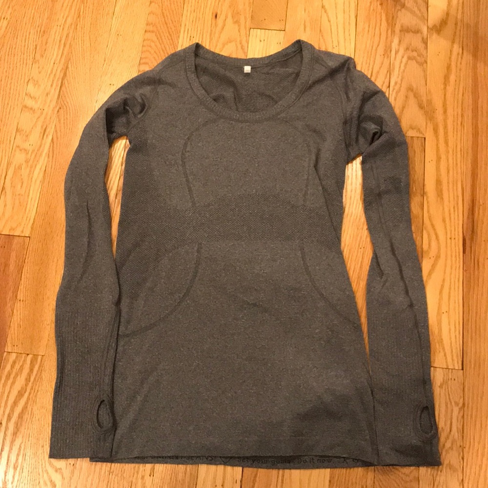 Lululemon Swiftly Tech Long Sleeve